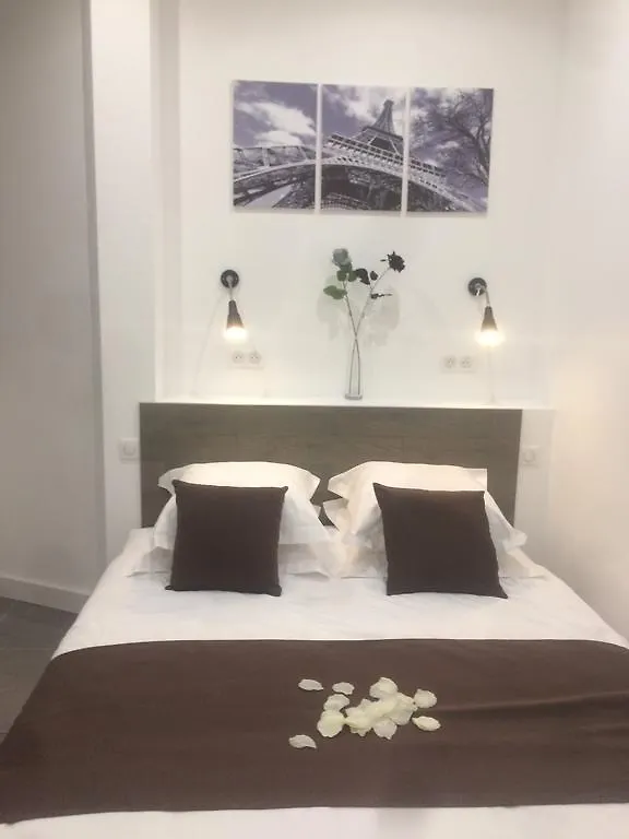 Le Logis De Montmartre Apartamento Paris França